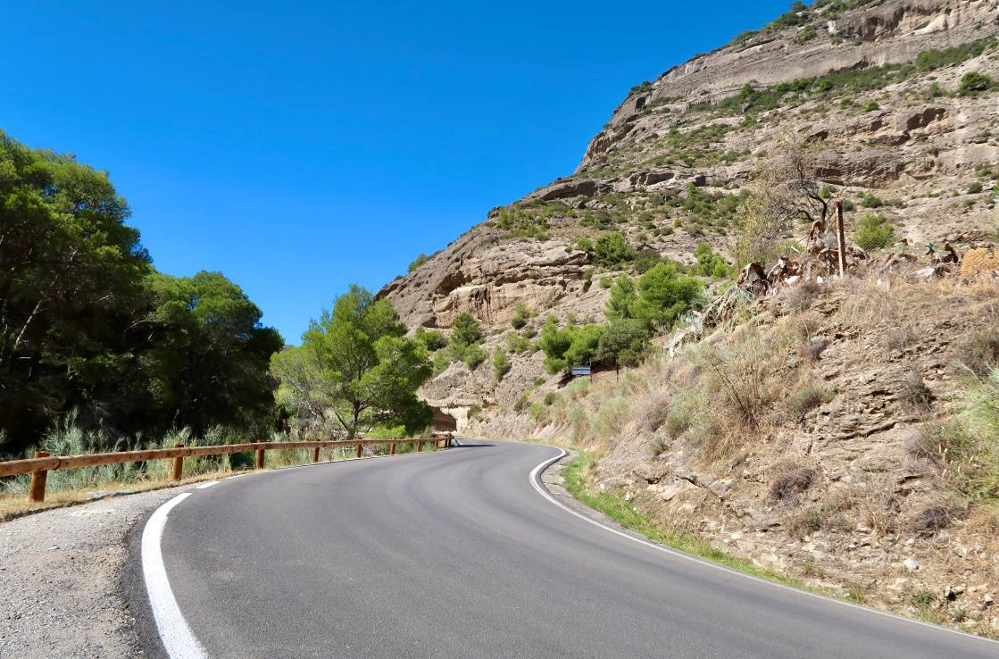 El_Chorro_Mountain_Road